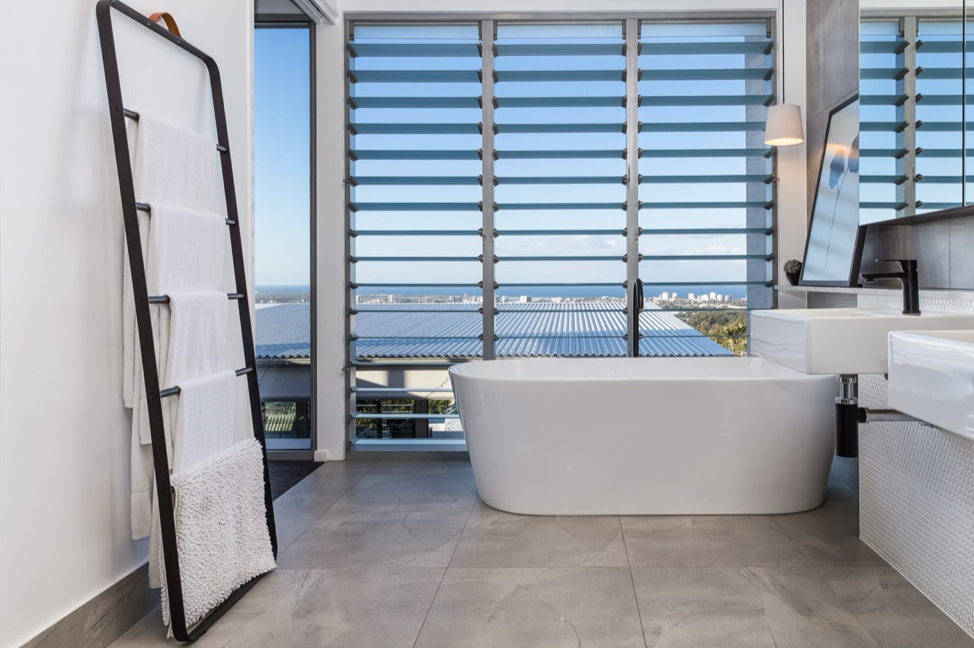 Bathroom with ocean view, Sunshine Coast